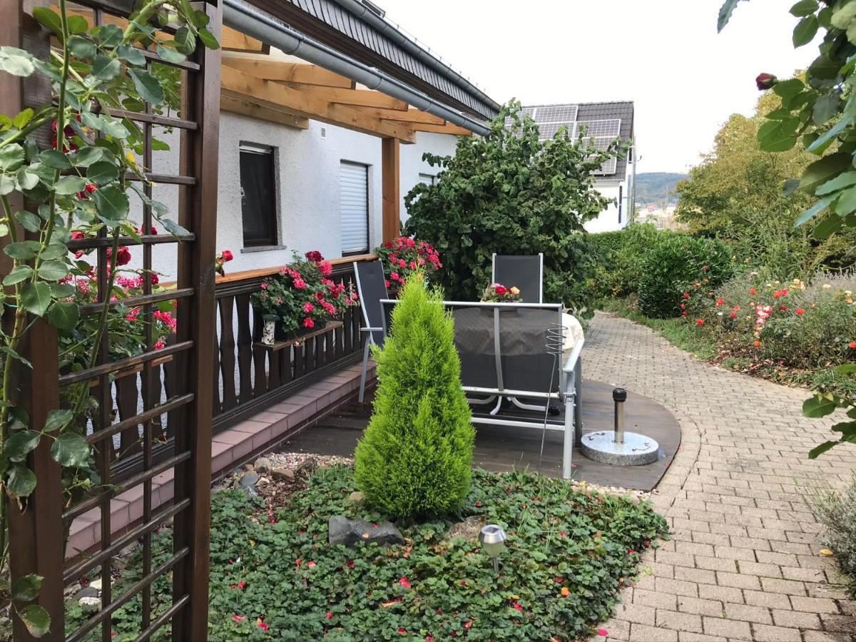Monteur-/Und Ferienwohnung Diehl Asslar Exterior photo
